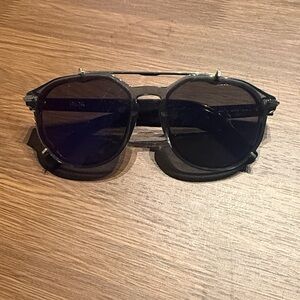 DIOR black suit RI sunglasses black/smoke